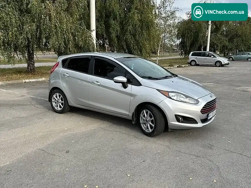Ford Fiesta 2018, фото з оголошення 2 з 20, VIN 3FADP4TJXJM116447