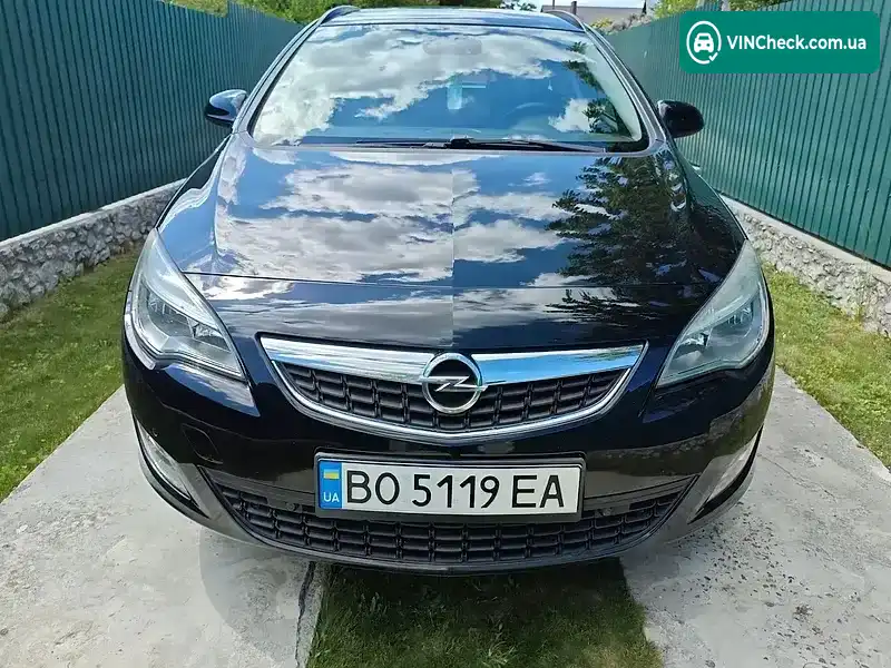 Opel Astra 2011, фото з оголошення 1 з 20, VIN W0LPD8EB2B8119053