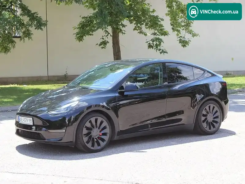 Tesla Model Y 2022, фото з оголошення 2 з 20, VIN 7SAYGDEF5NF495519