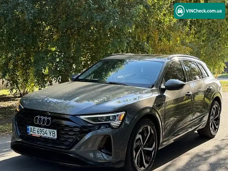 Audi Q8 e-tron 2023, фото з оголошення 1 з 16, VIN WA15ABGE7RB031094