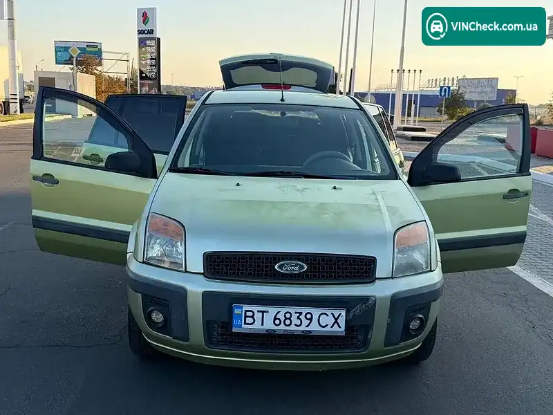 Ford Fusion 2005, фото з оголошення 2 з 20, VIN WF0UXXGAJU5E22228