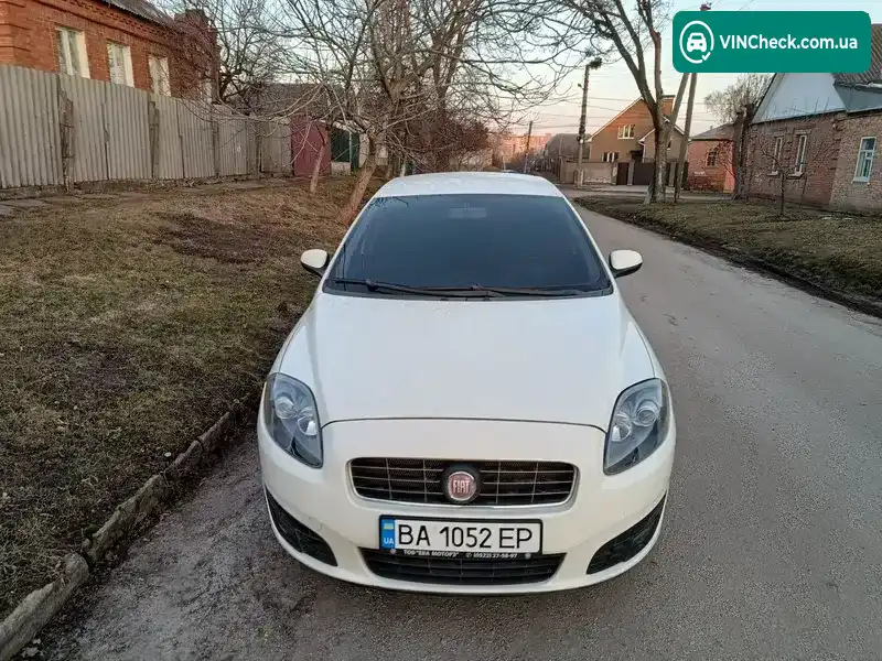 Fiat Croma 2010, фото з оголошення 2 з 13, VIN ZFA19400002134117
