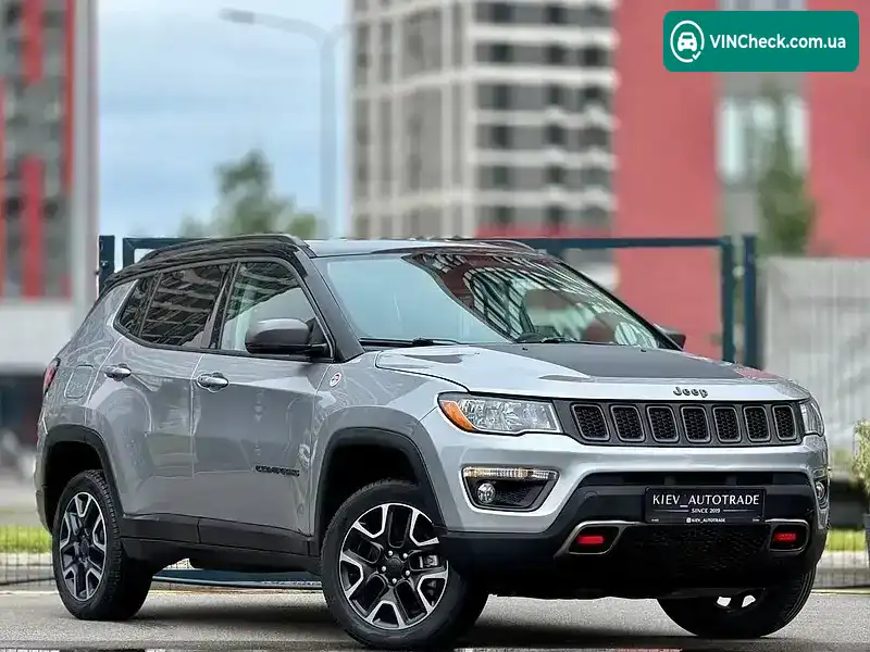 Jeep Compass 2019, фото з оголошення 1 з 21, VIN 3C4NJDDB9KT721204