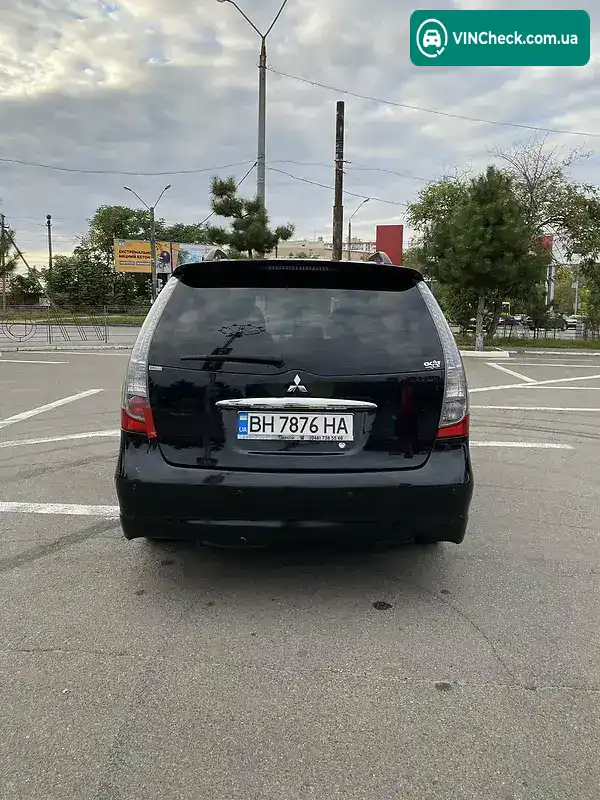 Mitsubishi Grandis 2007, фото з оголошення 2 з 20, VIN JMBLRNA4W7Z001369