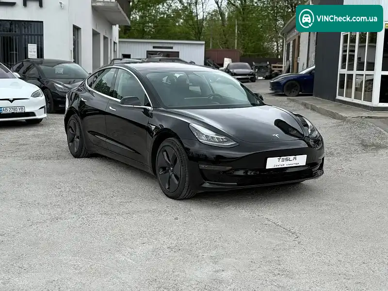 Tesla Model 3 2018, фото з оголошення 2 з 20, VIN 5YJ3E1EB7JF068023