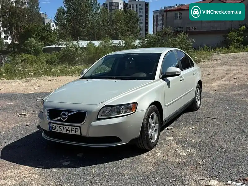 Volvo S40 2010, фото з оголошення 1 з 14, VIN YV1MS76F2B2533012