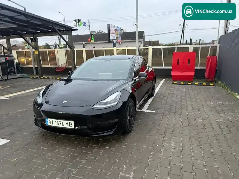 Tesla Model 3 2020, фото з оголошення 2 з 20, VIN 5YJ3E1EA0LF792081