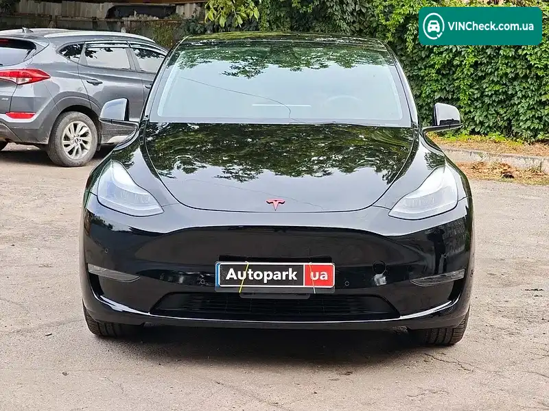 Tesla Model Y 2022, фото з оголошення 2 з 20, VIN 7SAYGDEFXNF377613
