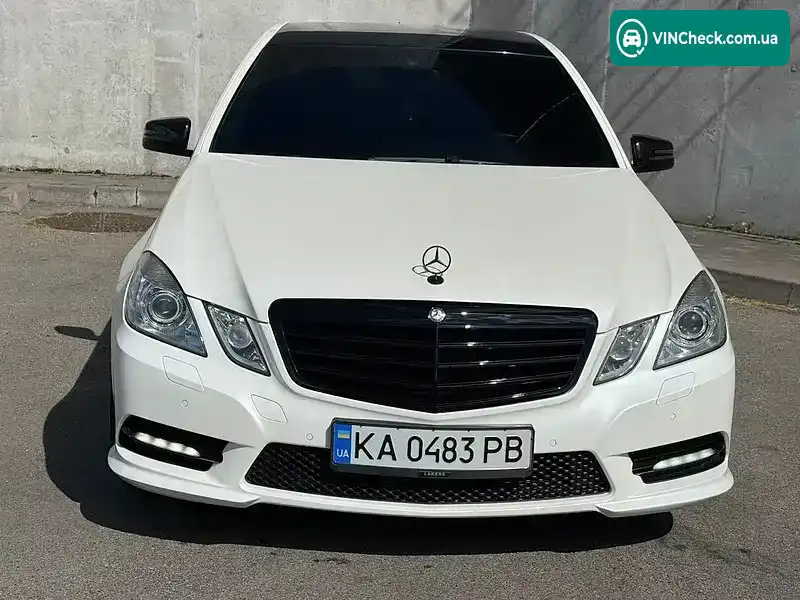 Mercedes-Benz E-Class 2013, фото з оголошення 2 з 12, VIN WDD2120821A767593
