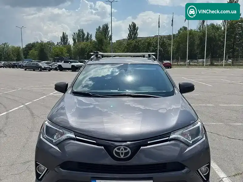 Toyota RAV4 2017, фото з оголошення 2 з 20, VIN JTMZFREV9HJ711474