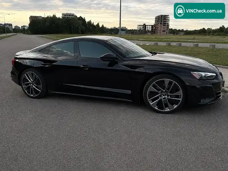 Audi e-tron GT 2021, фото з оголошення 2 з 20, VIN WAUEJBFW7N7006383