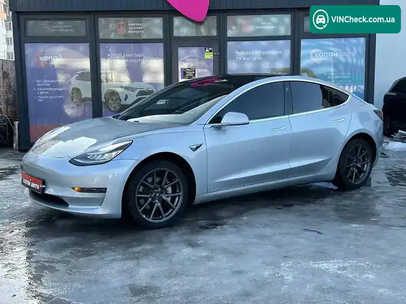 Tesla Model 3 2018, фото з оголошення 1 з 21, VIN 5YJ3E1EB4JF089945