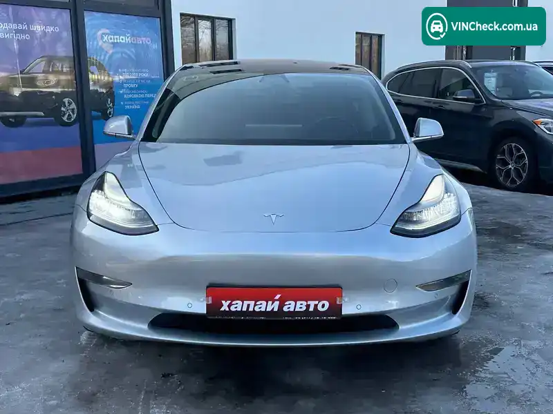 Tesla Model 3 2018, фото з оголошення 2 з 21, VIN 5YJ3E1EB4JF089945