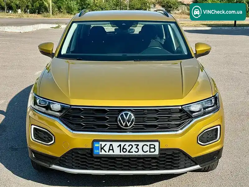 Volkswagen T-Roc 2021, фото з оголошення 1 з 20, VIN WVGZZZA1ZMV120733