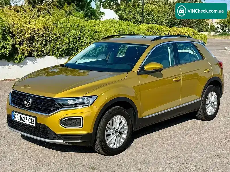 Volkswagen T-Roc 2021, фото з оголошення 2 з 20, VIN WVGZZZA1ZMV120733