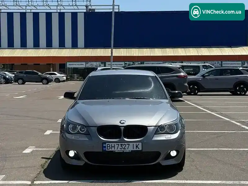 BMW 5 Series 2004, фото з оголошення 1 з 10, VIN WBANC71000B644667