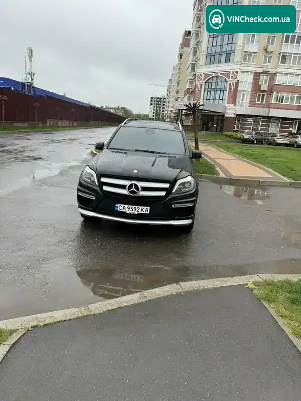 Mercedes-Benz GL-Class 2013, фото з оголошення 2 з 17, VIN WDC1668241A246442