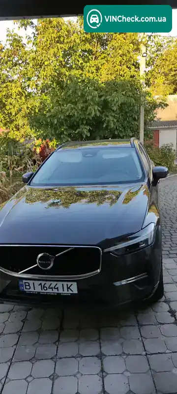 Volvo XC60 2022, фото з оголошення 1 з 10, VIN YV1UZK5VDN1019876
