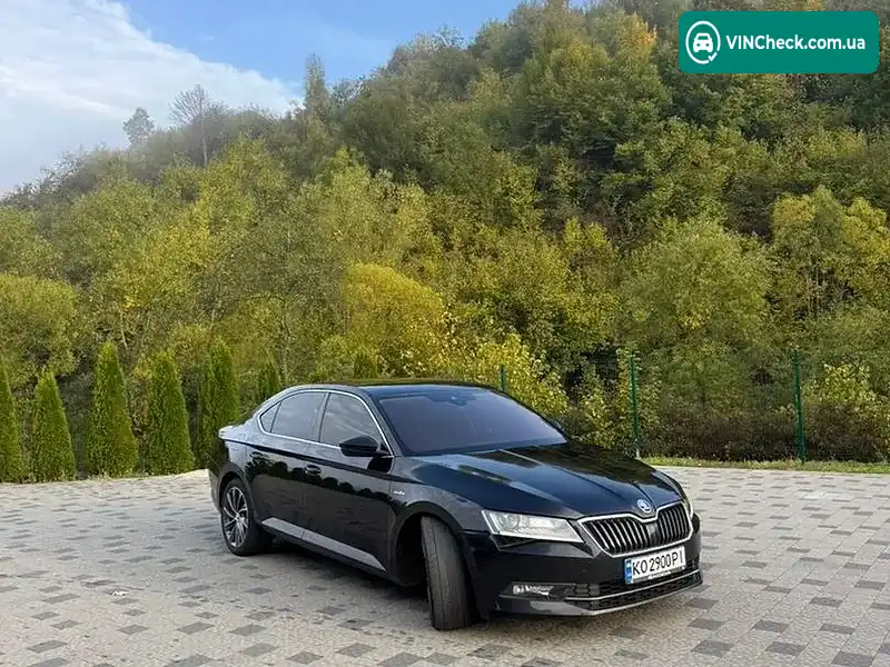 Skoda Superb 2016, фото з оголошення 1 з 14, VIN TMBCJ7NP5H7517452