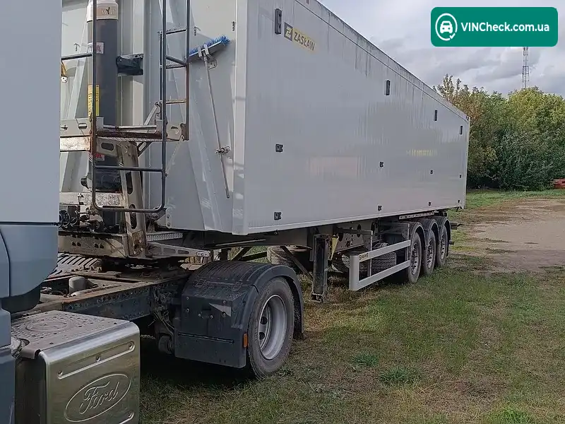 Ford Cargo 2018, фото з оголошення 2 з 17, VIN NM0KCXTP6KJM93391
