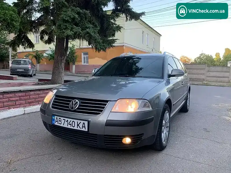 Volkswagen Passat 2003, фото з оголошення 1 з 19, VIN WVWZZZ3BZ4E182775