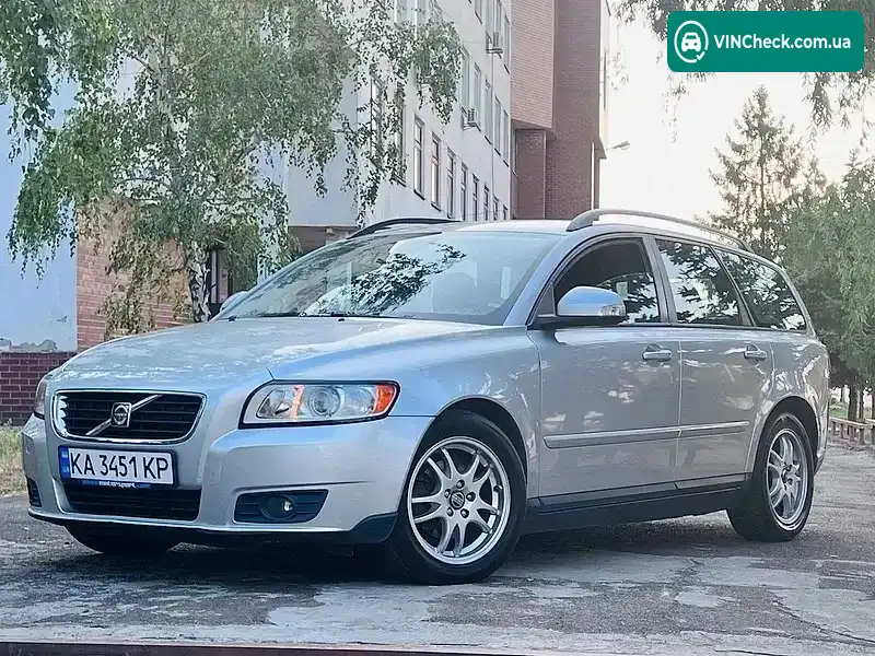Volvo V50 2009, фото з оголошення 2 з 15, VIN YV1MW76F2A2537924