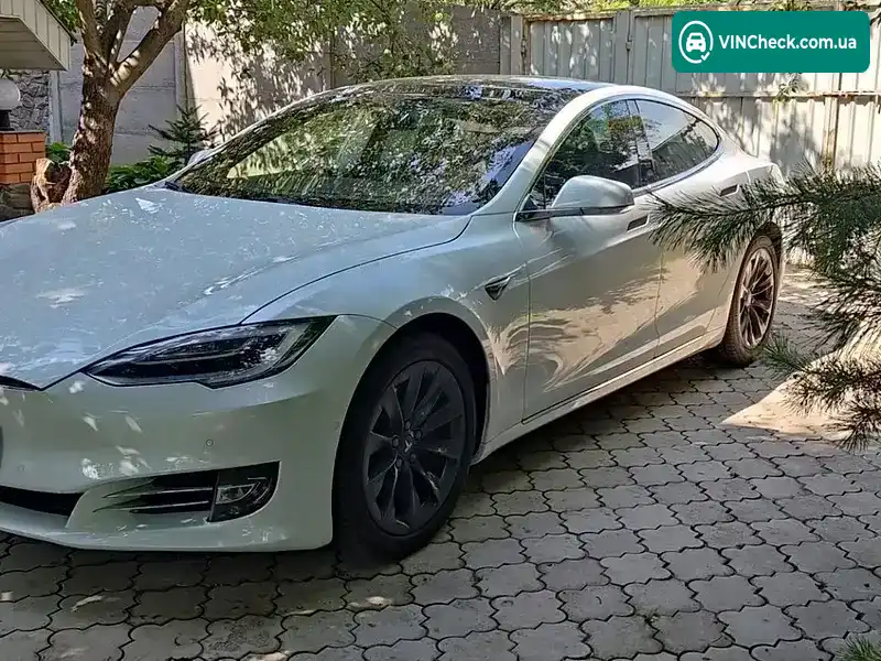 Tesla Model S 2018, фото з оголошення 2 з 18, VIN 5YJSA1E26JF292682