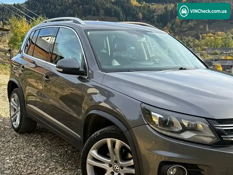 Volkswagen Tiguan 2015, фото з оголошення 1 з 20, VIN WVGBV7AX2GW556585