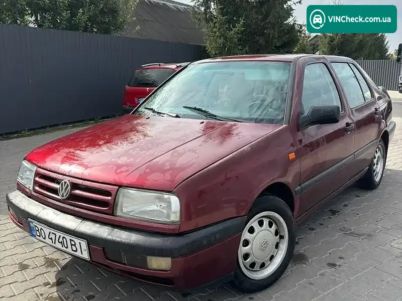 Volkswagen Vento 1994, фото з оголошення 1 з 18, VIN WVWZZZ1HZRW056952