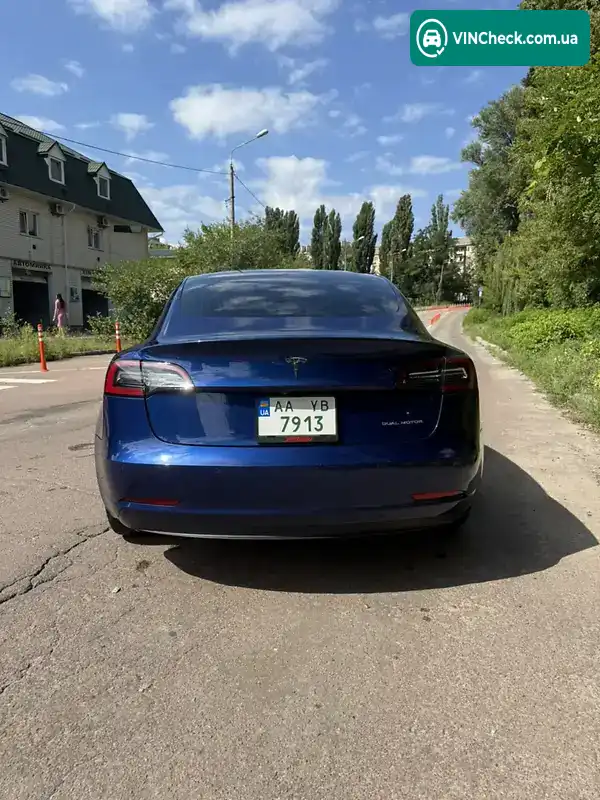 Tesla Model 3 2019, фото з оголошення 2 з 20, VIN 5YJ3E1EB6KF453932
