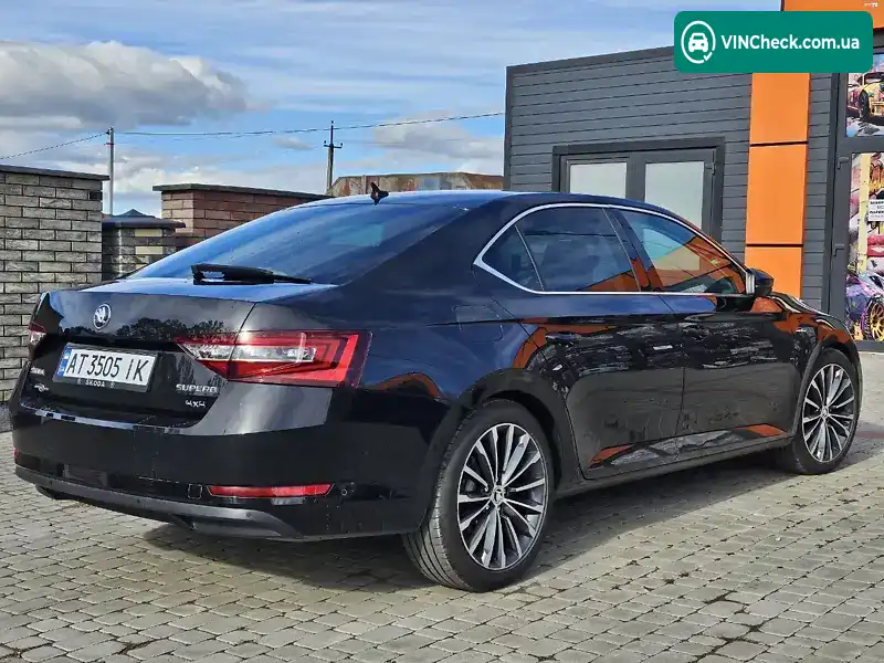Skoda Superb 2016, фото з оголошення 1 з 20, VIN TMBCJ9NPXH7517099