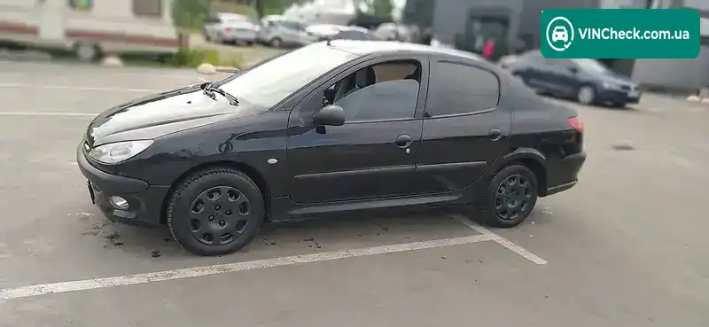 Peugeot 206 2008, фото з оголошення 1 з 20, VIN VF32BKFWA72788262