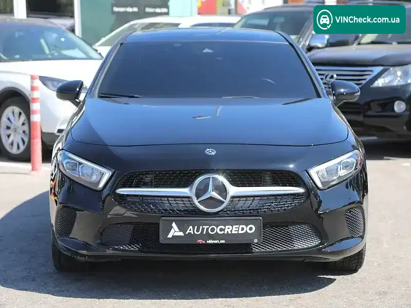 Mercedes-Benz A-Class 2019, фото з оголошення 2 з 20, VIN WDD3G4FB0KW025950