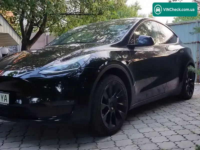 Tesla Model Y 2020, фото з оголошення 2 з 20, VIN 5YJYGDEE8LF052329