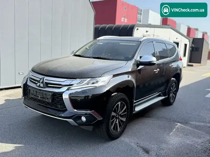 Mitsubishi Pajero Sport 2017, фото з оголошення 1 з 4, VIN MMCGUKS10HHZ01562