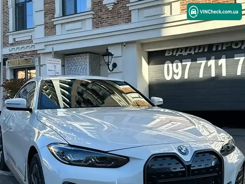 BMW i4 2023, фото з оголошення 2 з 21, VIN WBY43AW02RFR51721
