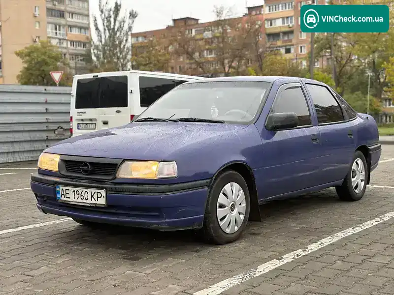 Opel Vectra 1994, фото з оголошення 1 з 10, VIN W0L000087R1063088