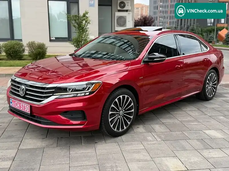 Volkswagen Passat 2021, фото з оголошення 1 з 20, VIN 1VWBA7A30NC010134