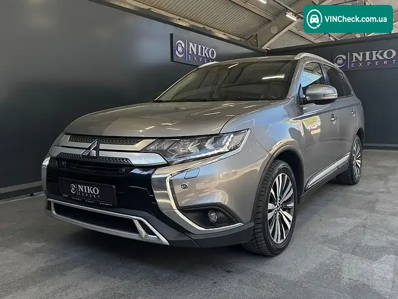 Mitsubishi Outlander 2021, фото з оголошення 2 з 20, VIN JMBXTGF3WLZ001308