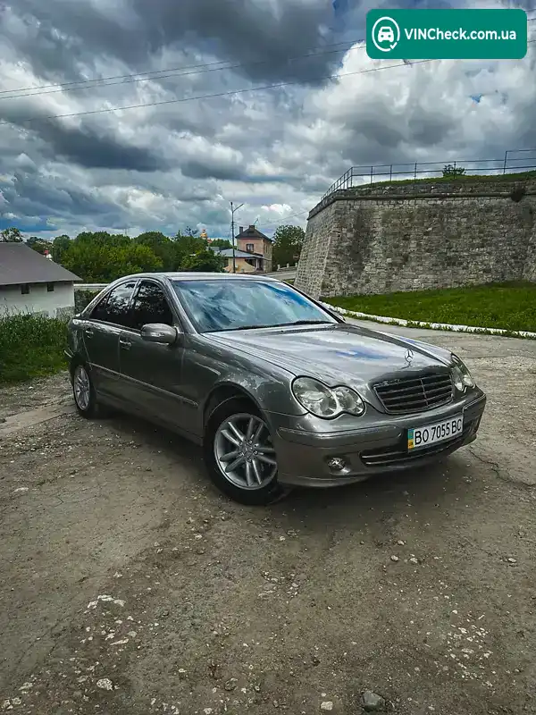 Mercedes-Benz C-Class 2004, фото з оголошення 1 з 21, VIN WDB2030461A650383
