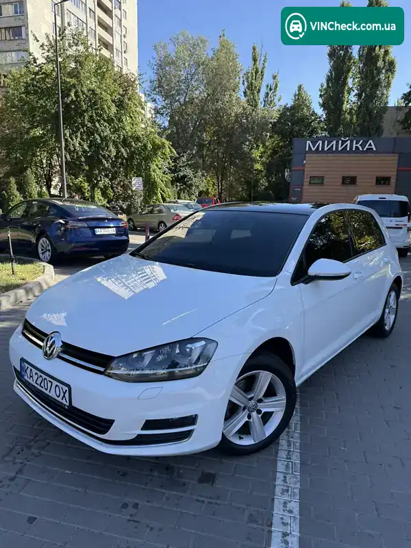 Volkswagen Golf 2013, фото з оголошення 1 з 14, VIN WVWZZZAUZEP041974