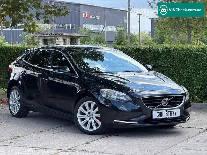 Volvo V40 2013, фото з оголошення 2 з 20, VIN YV1MV8481D2060005