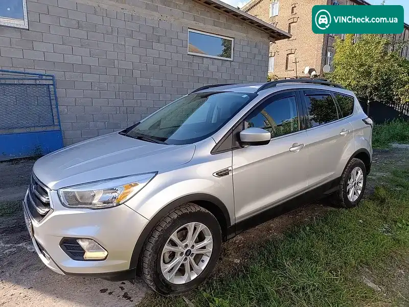 Ford Escape 2017, фото з оголошення 2 з 18, VIN 1FMCU0GD2JUA11291
