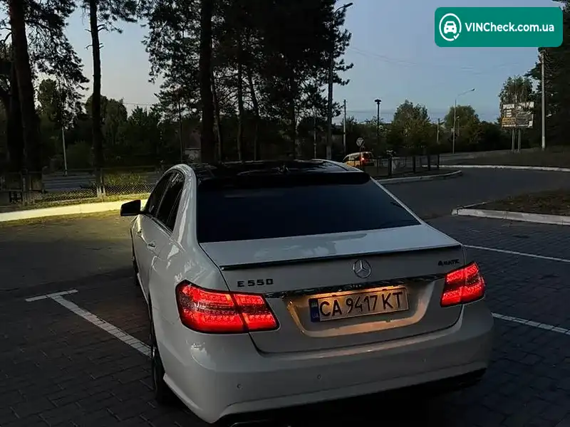Mercedes-Benz E-Class 2009, фото з оголошення 2 з 13, VIN WDDHF9AB1AA135964