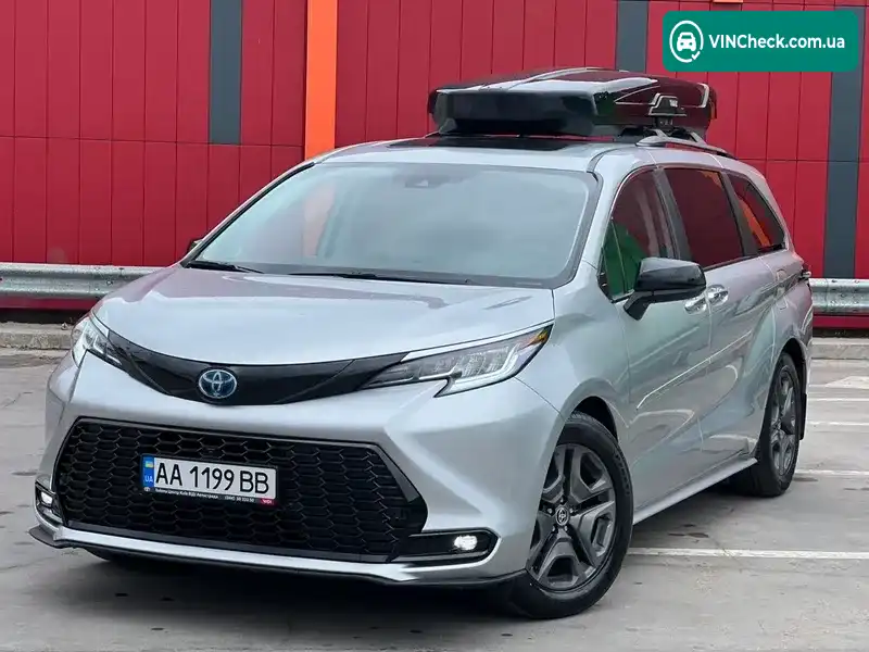 Toyota Sienna 2024, фото з оголошення 2 з 20, VIN 5TDYRKEC8RS190258