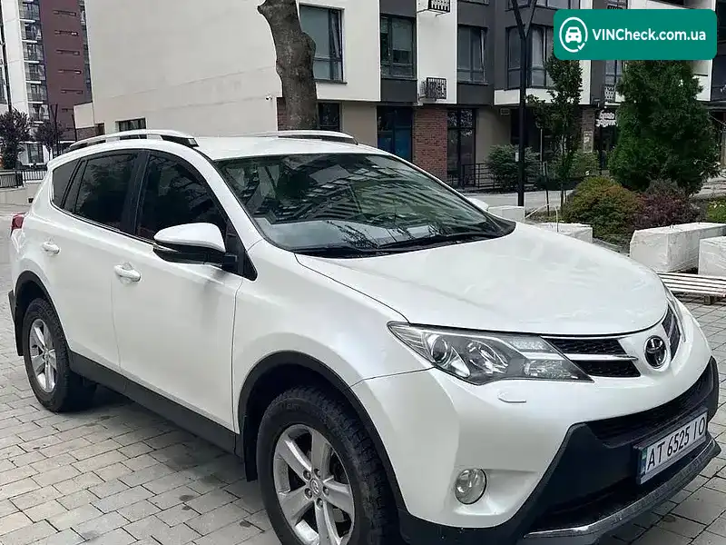 Toyota RAV4 2013, фото з оголошення 1 з 17, VIN JTMDAREV60D029387