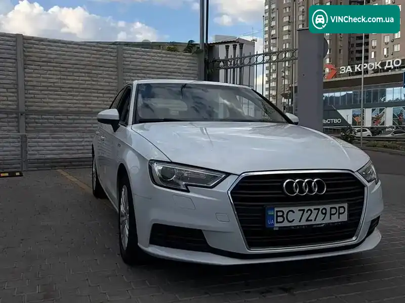 Audi A3 2018, фото з оголошення 1 з 12, VIN WAUZZZ8V4JA098461