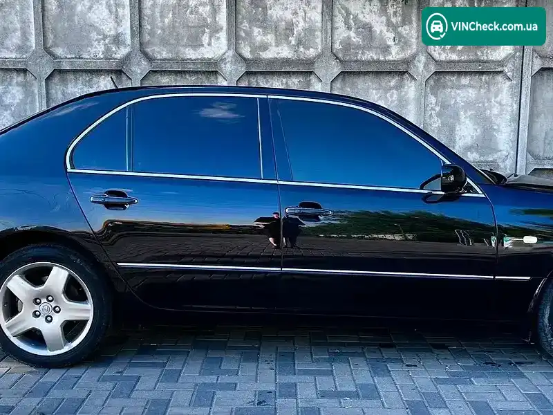 Lexus LS 2004, фото з оголошення 2 з 11, VIN JTHBN36F100165741