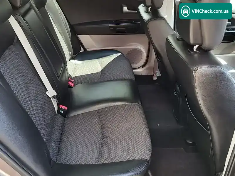 Kia Ceed 2008, фото з оголошення 1 з 18, VIN U5YFF52428L059773