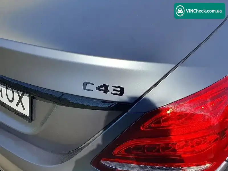 Mercedes-Benz C-Class 2018, фото з оголошення 1 з 10, VIN 55SWF6EB1JU274380